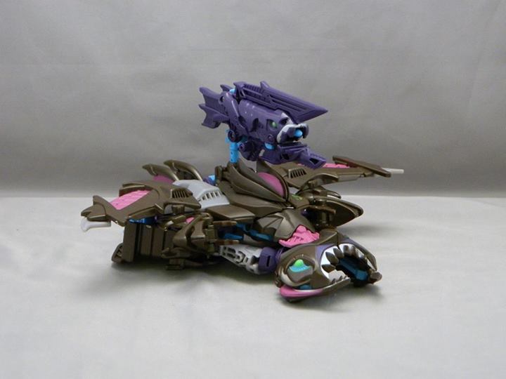 Sharkticon Megatron Transformers Prime Beast Hunters Voyager